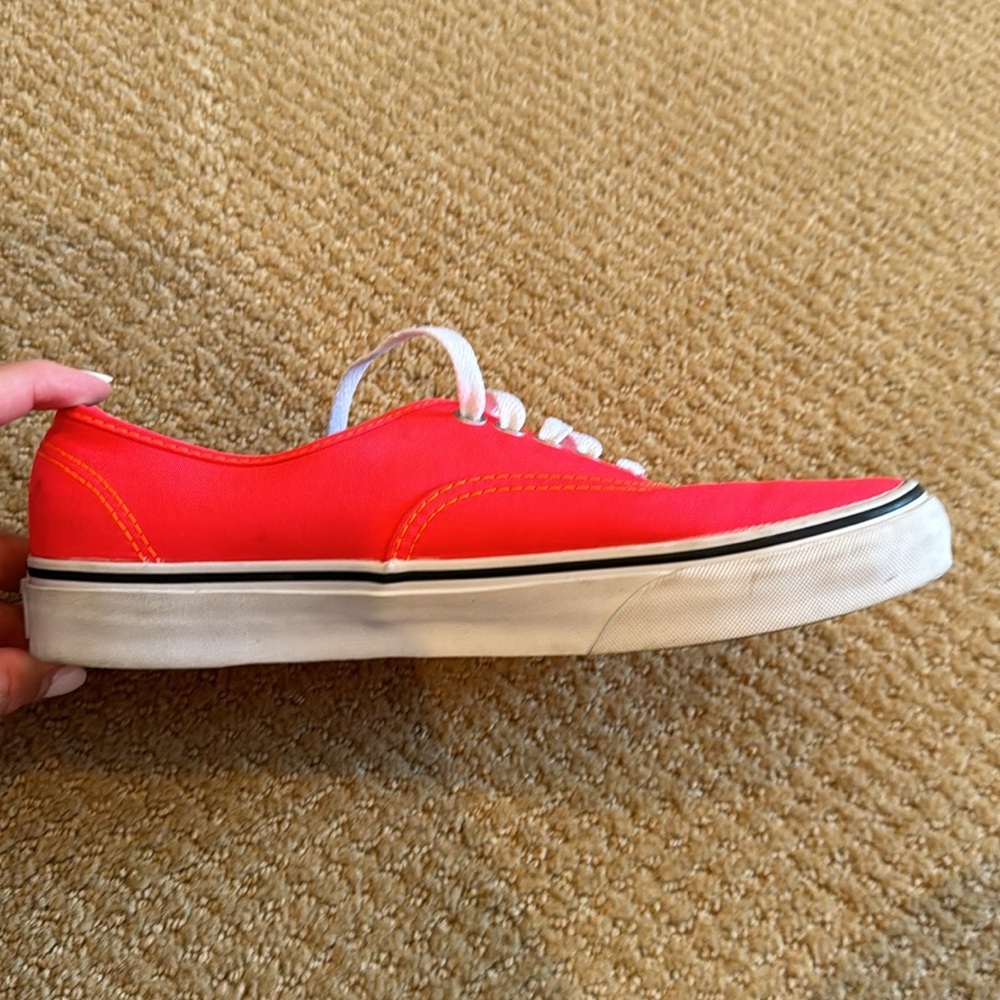 vans! - Picture 6 of 10